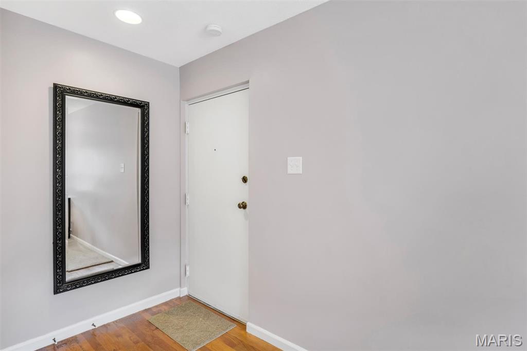 Chateau De Ville Condo Sec - Residential