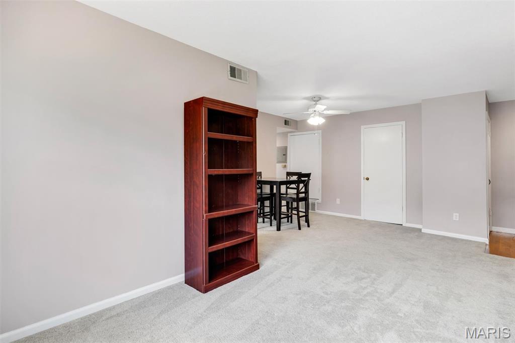 Chateau De Ville Condo Sec - Residential