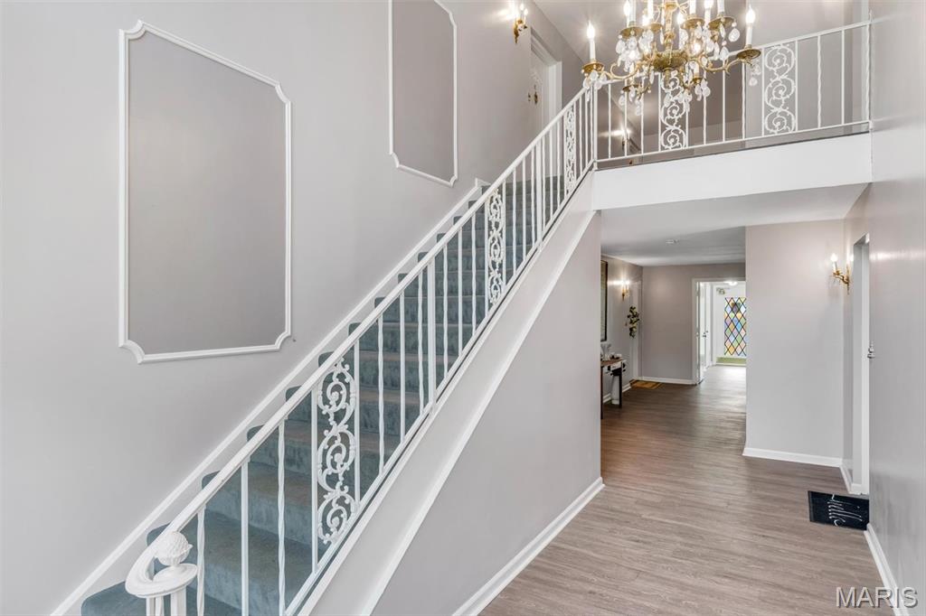 Chateau De Ville Condo Sec - Residential