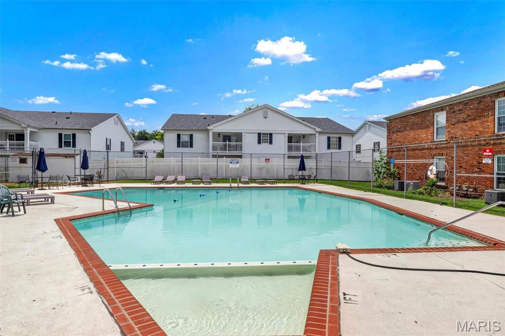 Chateau De Ville Condo Sec - Residential