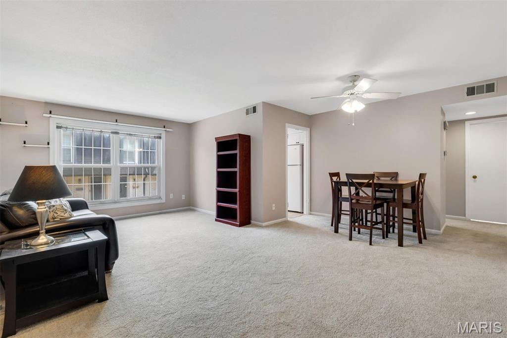 Chateau De Ville Condo Sec - Residential