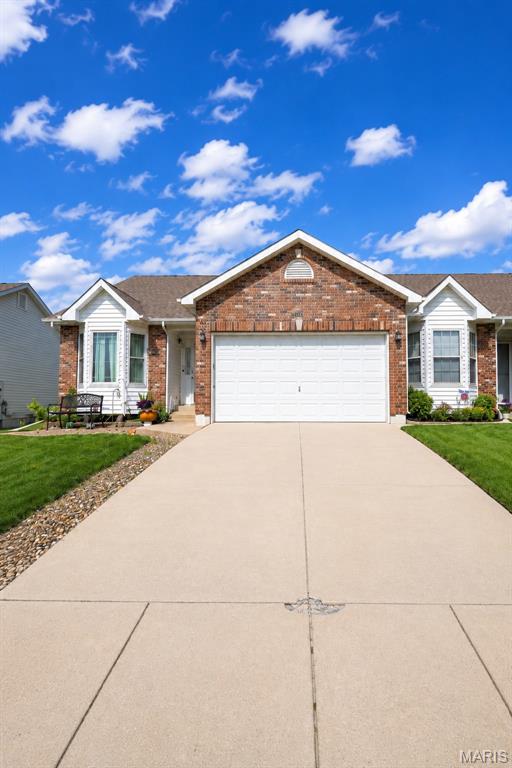 Oakview Villas & Arlington Condos - Residential