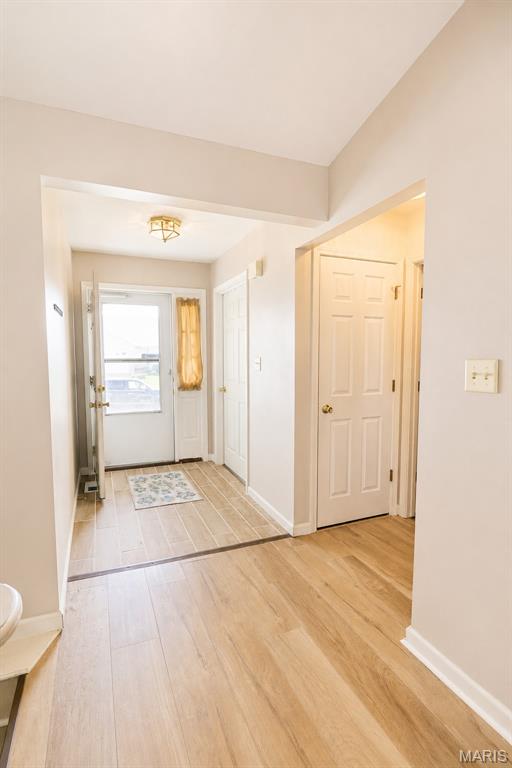 Oakview Villas & Arlington Condos - Residential