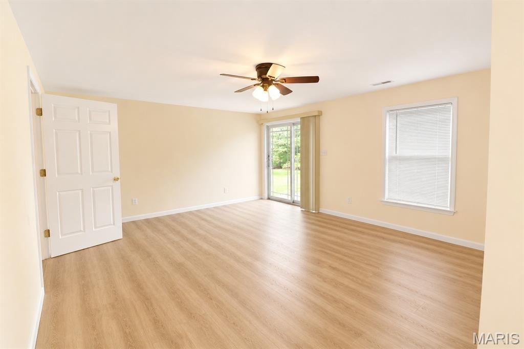 Oakview Villas & Arlington Condos - Residential