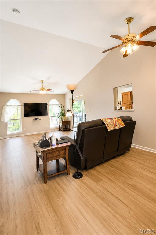 Oakview Villas & Arlington Condos - Residential