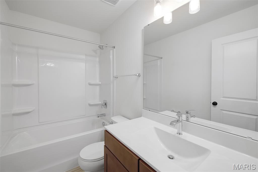 Fox Run 120 - Residential
