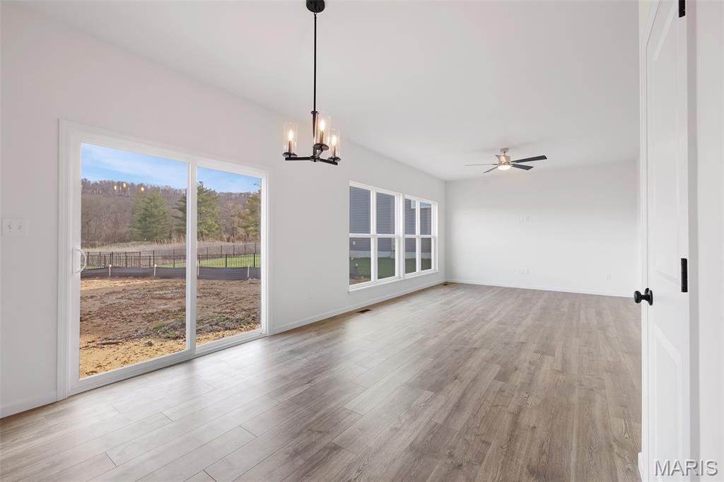 Fox Run 120 - Residential