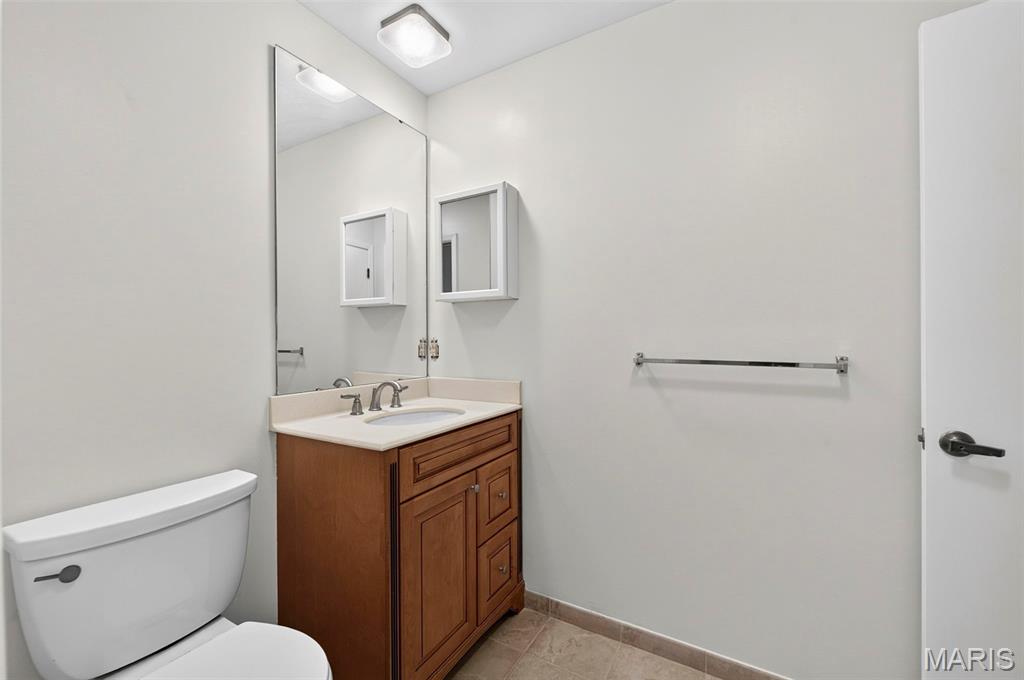 Burtonwood Manor 2 Condo - Residential