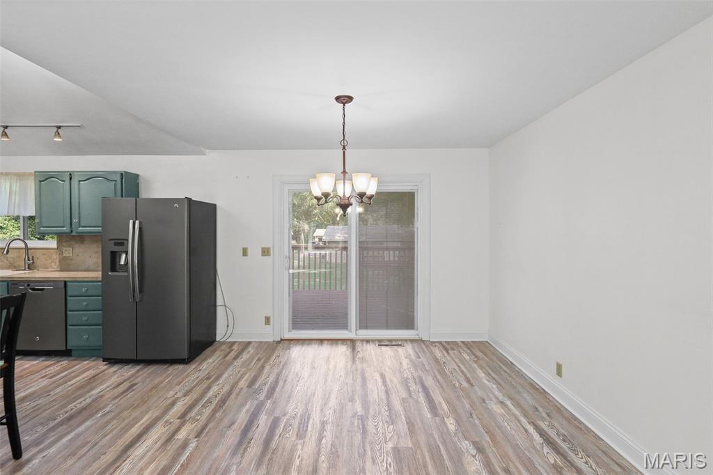 Sunset Terrace 5th Add - Residential