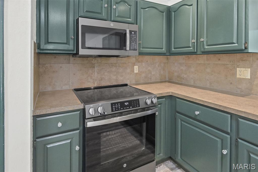Sunset Terrace 5th Add - Residential