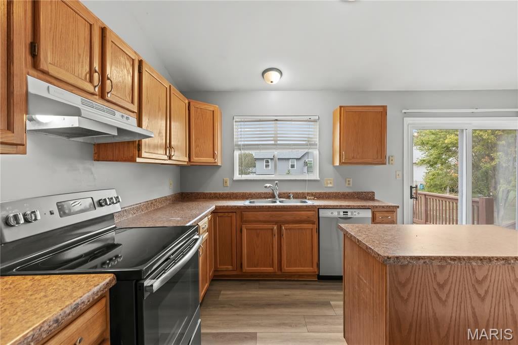 Pearce Farm Estate #1 - Residential Lease