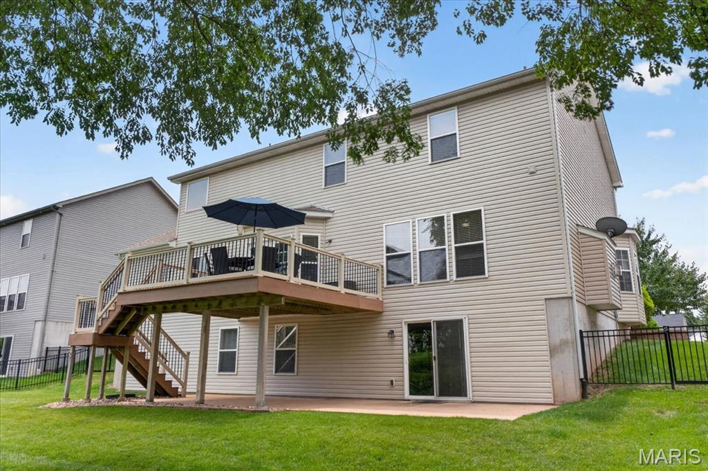 Estates At Hallmark Place - Residential