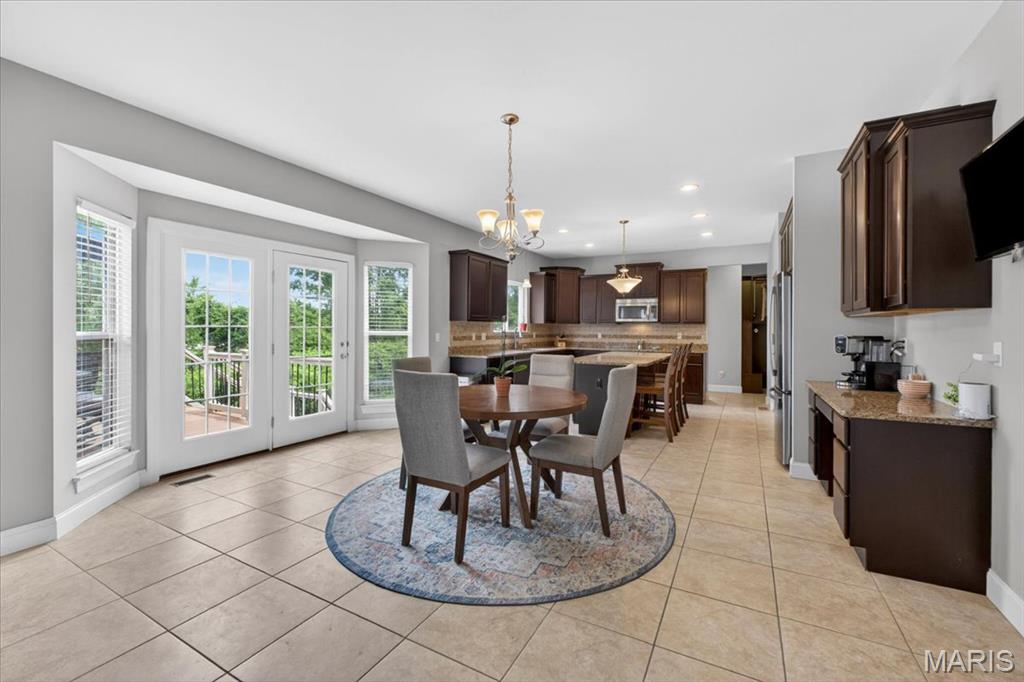 Estates At Hallmark Place - Residential