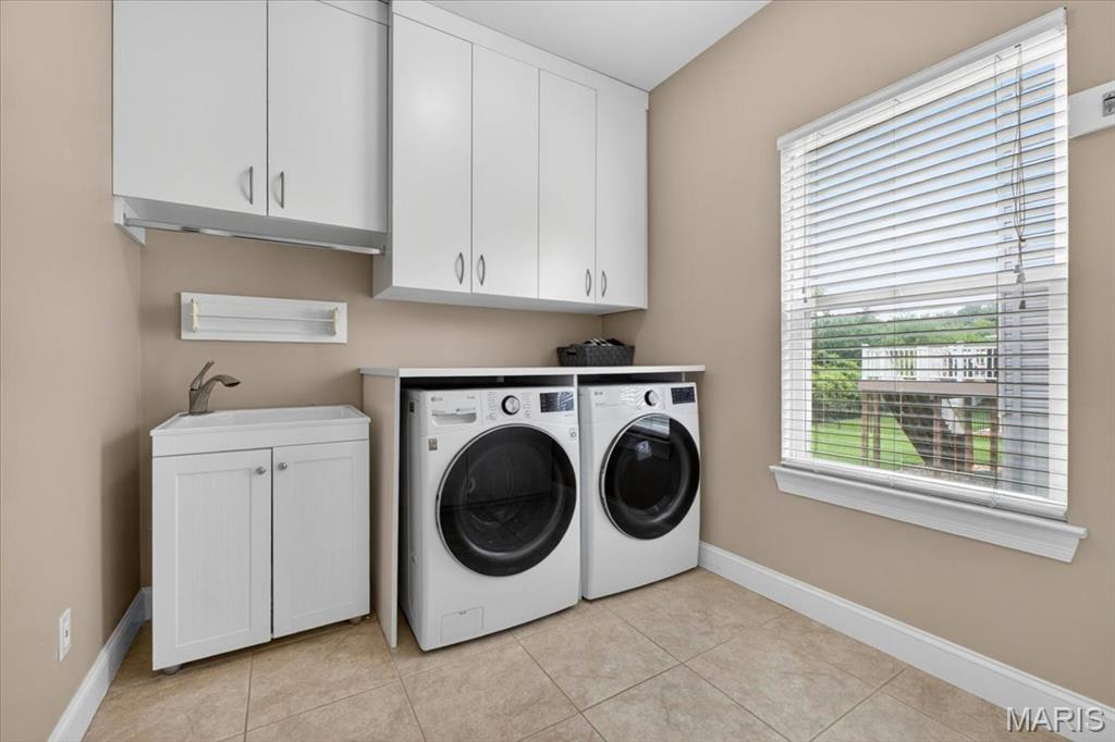Estates At Hallmark Place - Residential