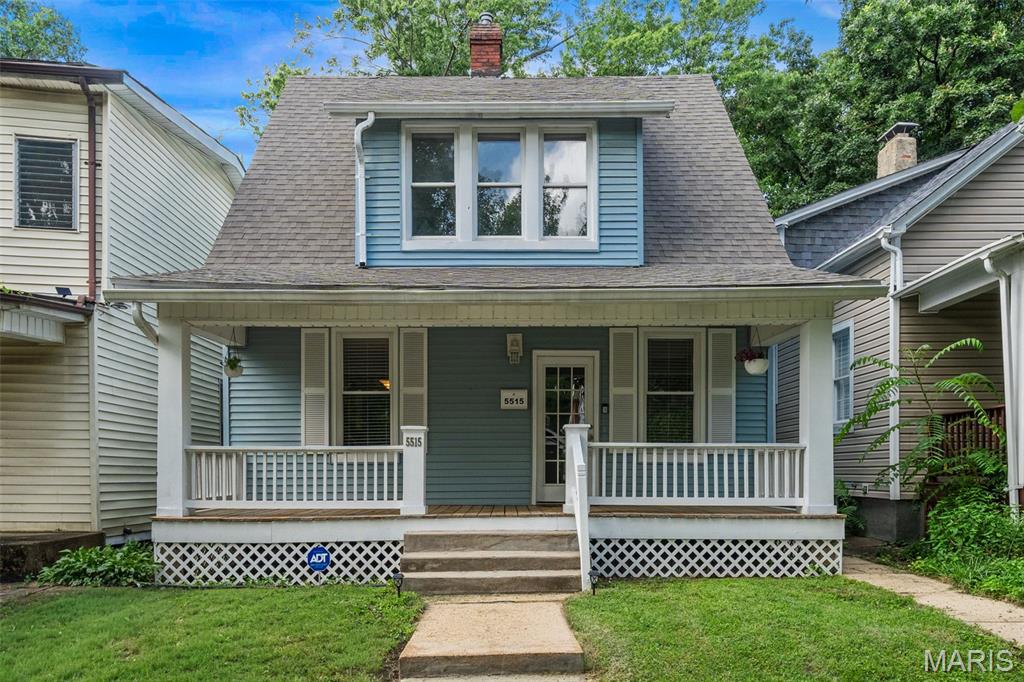 Welcome to 5515 S. 37th Street, a super cute South City charmer that's equal parts cozy, stylish, and full of personality. You'll feel right at home with its inviting curb appeal, welcoming atmosphere.
Inside, you'll find bright and comfortable living spaces, charming details, and a functional layout designed for everyday living. The kitchen offers plenty of cabinet and countertop space for cooking, hosting, or perfecting your latest Pinterest recipe. Spacious bedrooms, thoughtful updates, and well-maintained features throughout create a home that feels both timeless and move-in ready.
The backyard is the perfect extension of the home, ideal for morning coffee, weekend barbecues, gardening, or letting your four-legged friends burn off some energy. Whether you're entertaining guests or enjoying a quiet evening under the stars, there's plenty of room to make it your own.
And because every great home deserves a great location, you'll enjoy easy access to Carondelet Park, Tower Grove Park, South Grand's incredible restaurant scene, Loughborough Commons shopping, and all the conveniences South St. Louis has to offer. With quick access to Interstate 55 and Interstate 44, getting anywhere in the city is a breeze.
Cute, charming, and full of character, this is the kind of home that makes you smile every time and say, "Yep, this one's mine."