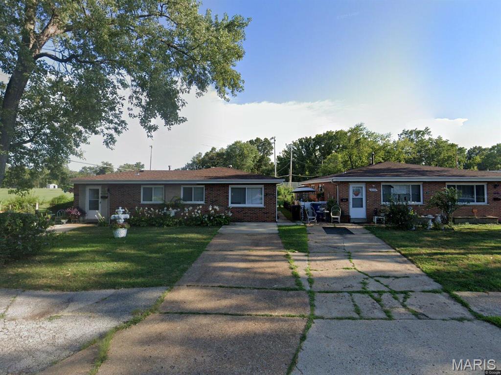 Fully furnished and move-in ready! This beautifully updated 2-bedroom, 1-bath condo offers modern finishes, one-level walk-in living, and central air and heat for year-round comfort. Conveniently located with easy access to Highway 70 and within the Pattonville School District, this home is perfect for anyone seeking comfort, convenience, and flexibility.

This property is available on a month-to-month lease. Also available for lease are Units 10794 and 10786, offering additional options. Don't miss this exceptional rental opportunity—schedule your showing today!