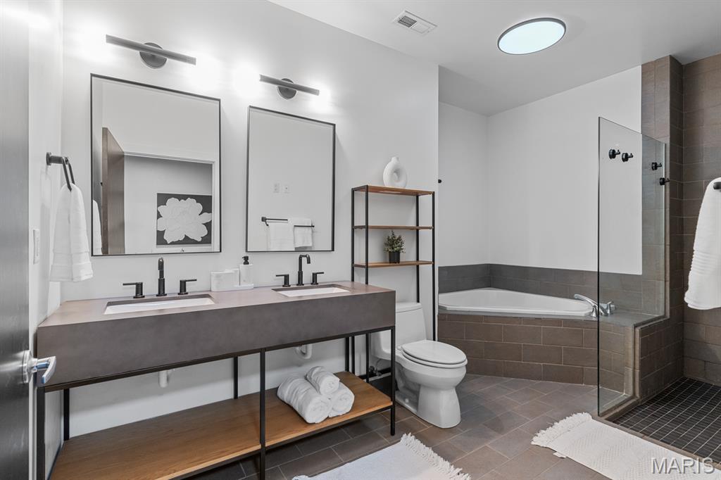 Dorsa Lofts - Residential