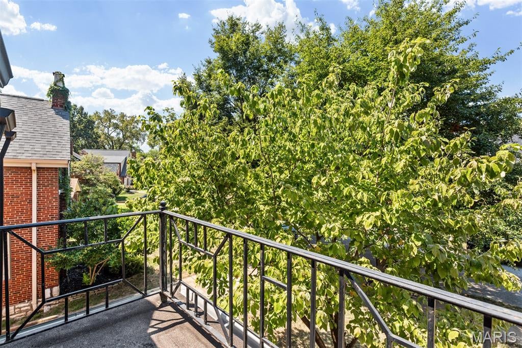 University Terrace - Residential