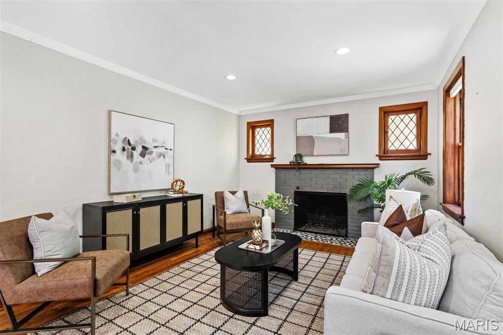 University Terrace - Residential