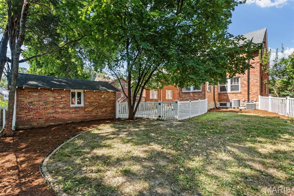 University Terrace - Residential
