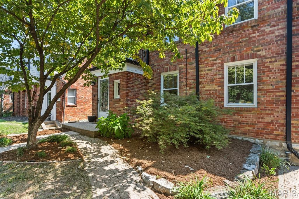 University Terrace - Residential