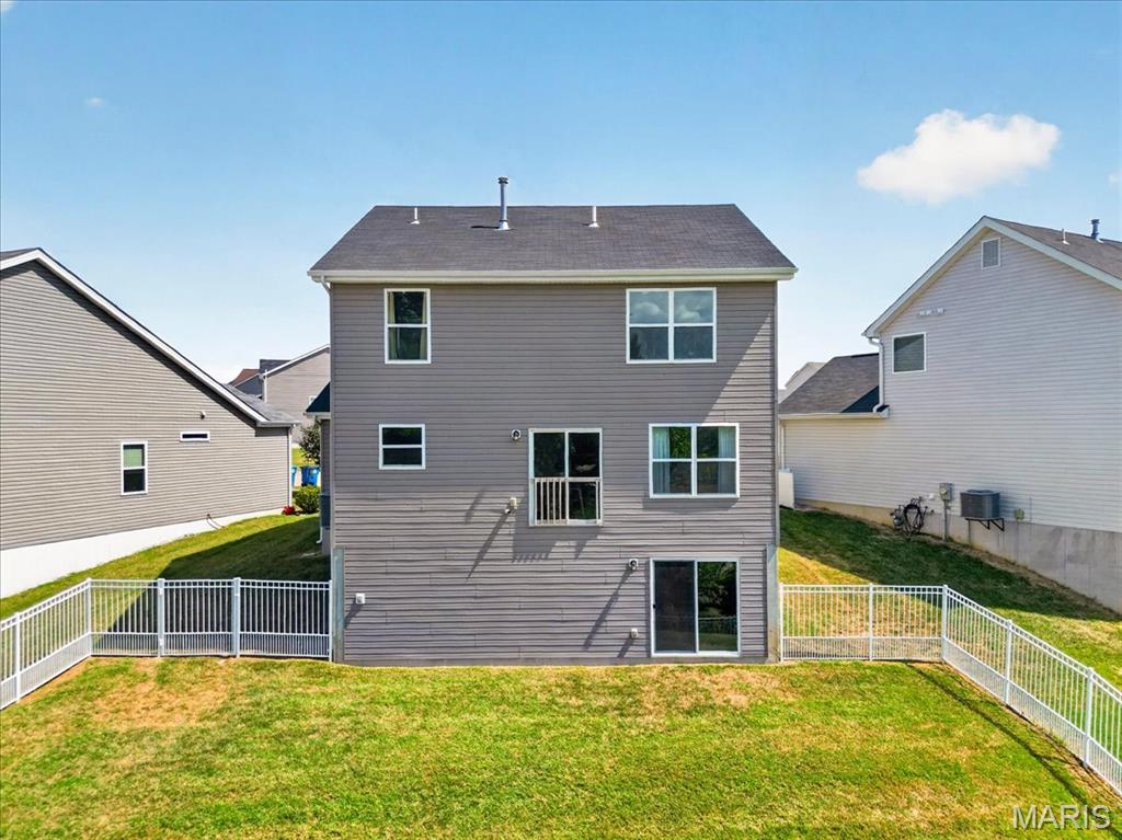 Vista Conn - Residential