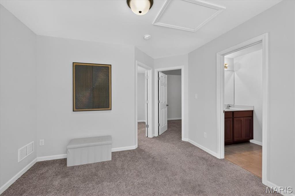 Vista Conn - Residential