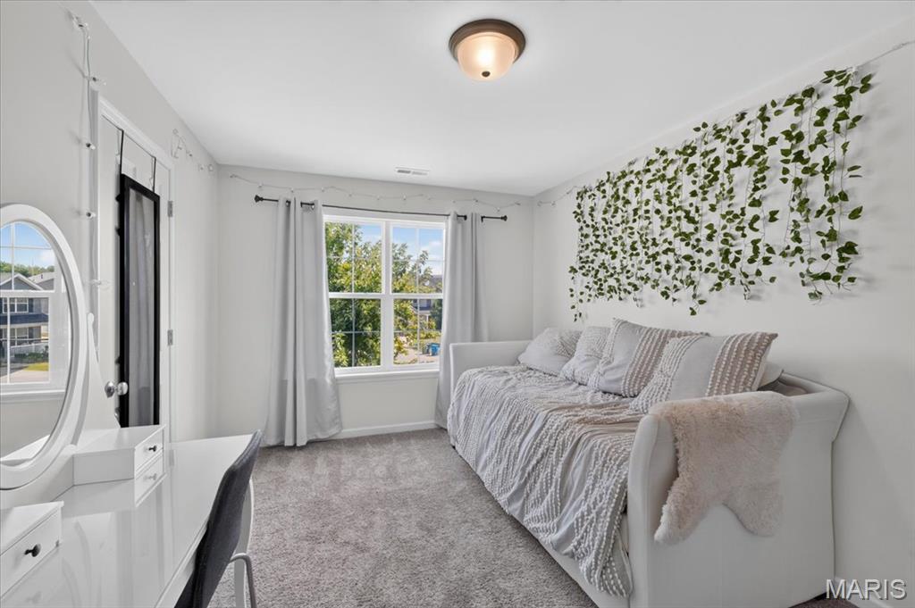 Vista Conn - Residential