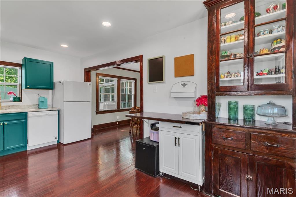 Casper Laeng Estate - Residential