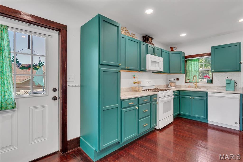 Casper Laeng Estate - Residential