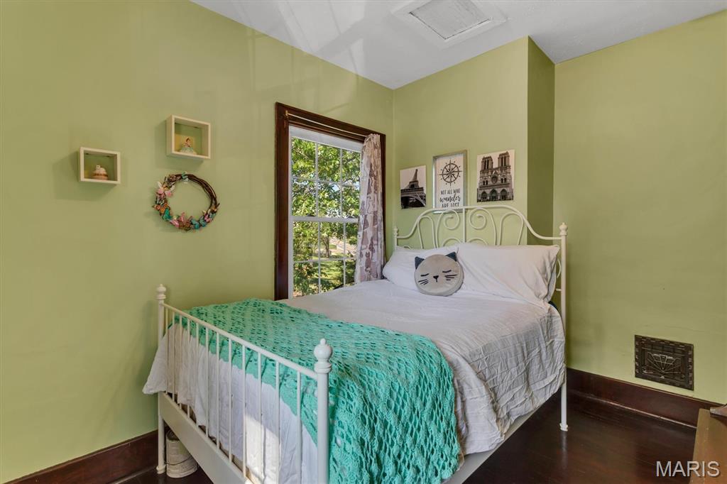 Casper Laeng Estate - Residential