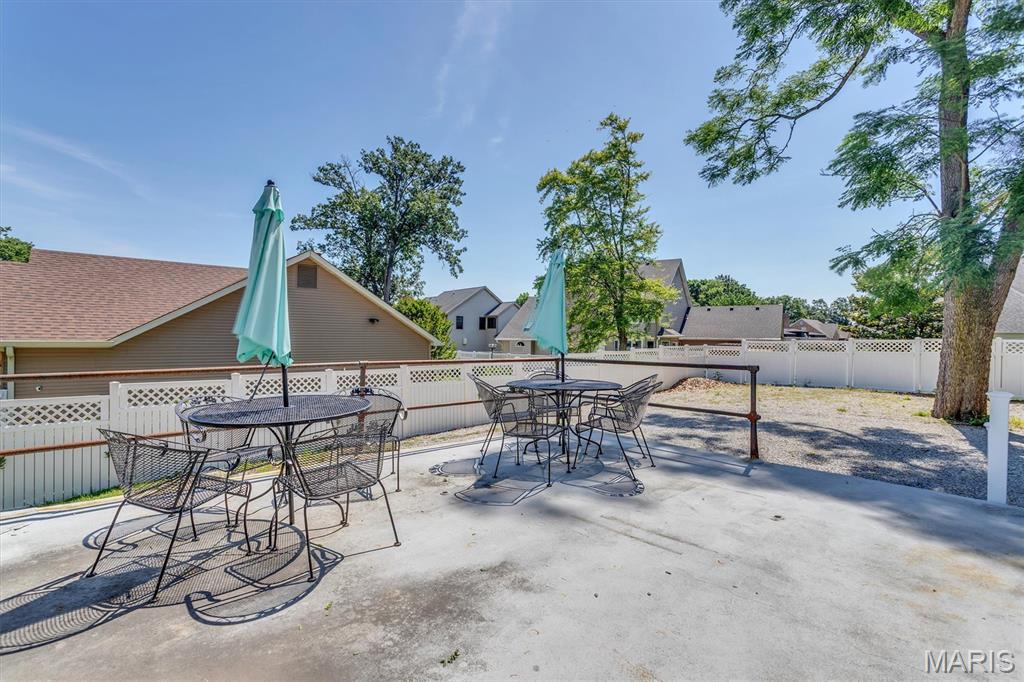 Casper Laeng Estate - Residential