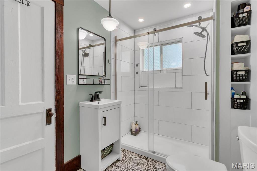 Casper Laeng Estate - Residential
