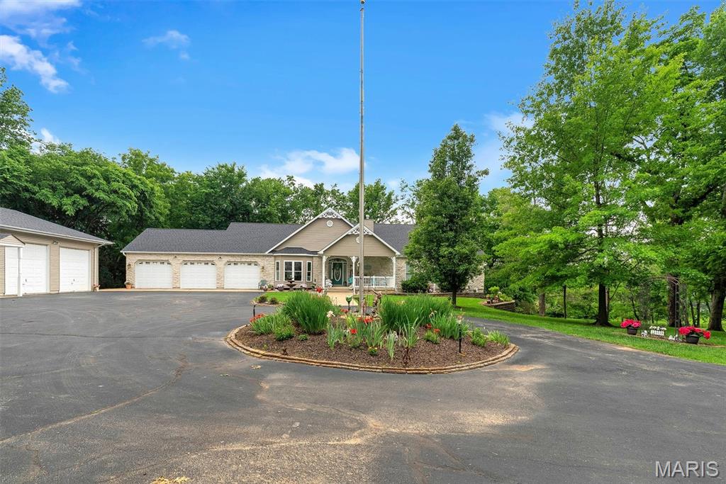 A Bowles Estate - Residential