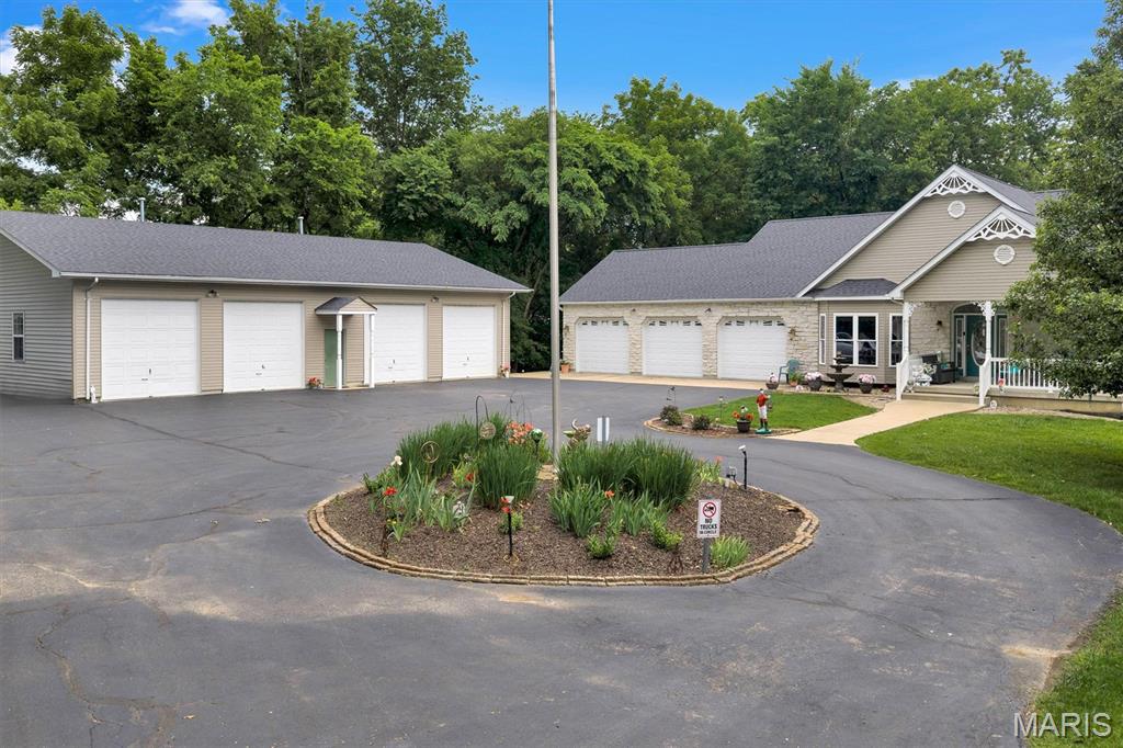A Bowles Estate - Residential