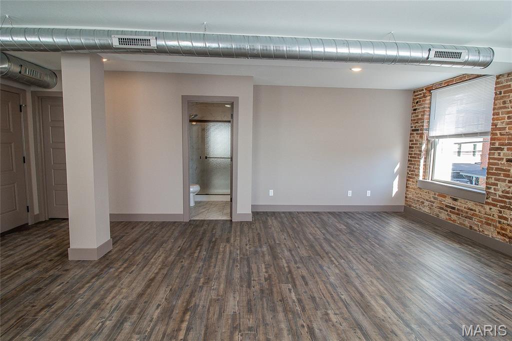 Tracts - Commercial Sale