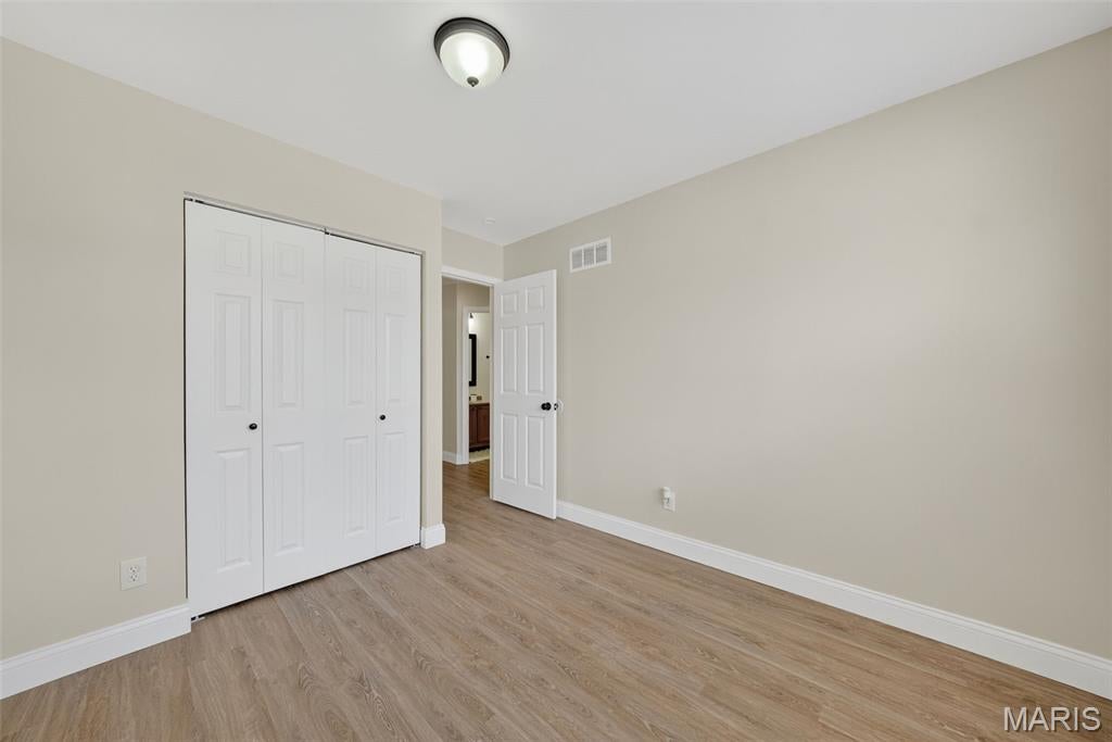 THE WOODLANDS - Residential Lease