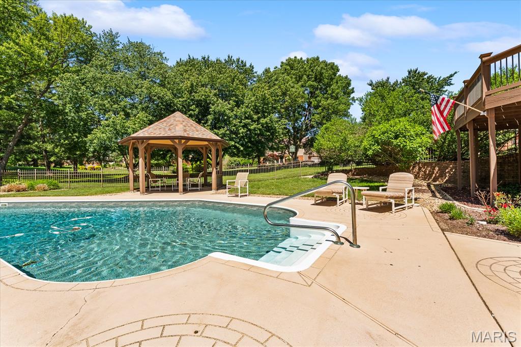 Chenot Place - Residential