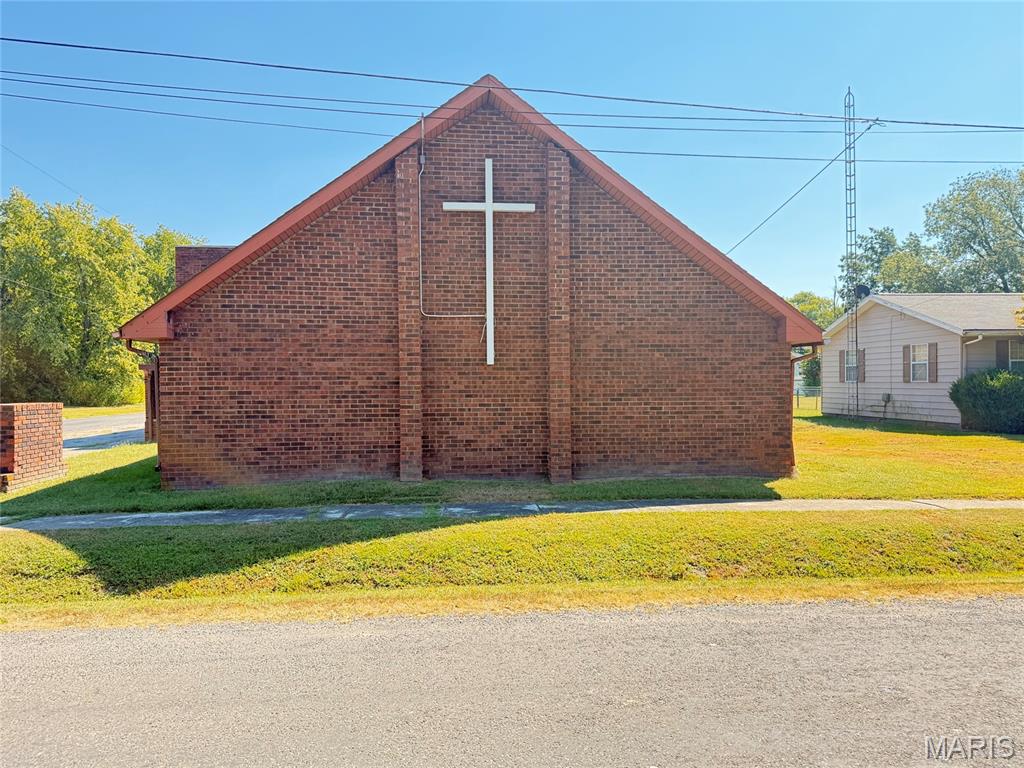 AIRD'S ADDITION - Commercial Sale