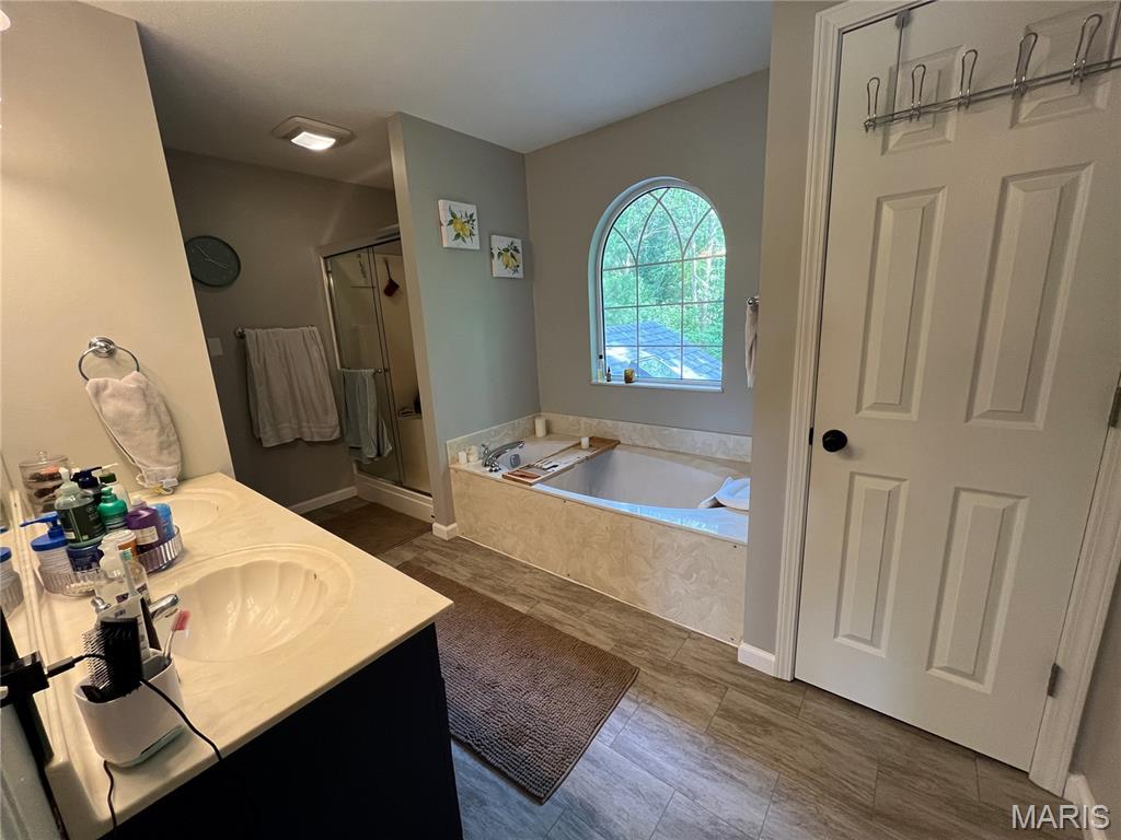 Nolin Crk Ests/Lincoln Farm - Residential Lease