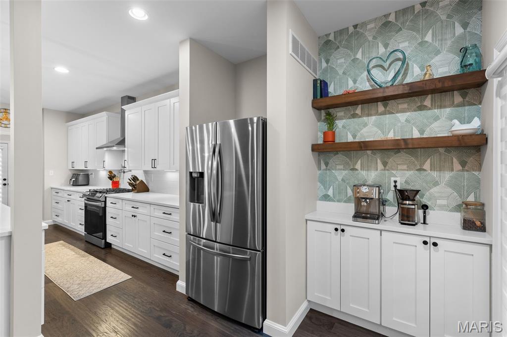 Floria Place - Residential