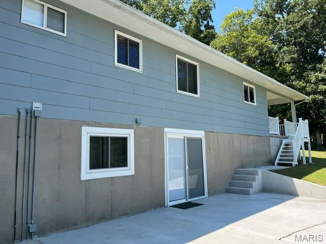 Hilltop View 02 - Residential