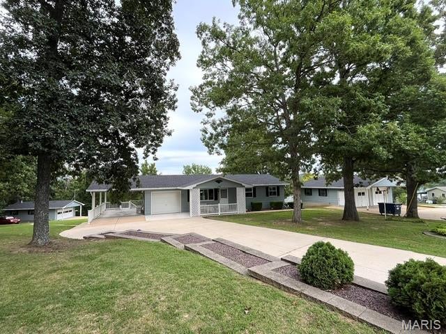 Hilltop View 02 - Residential