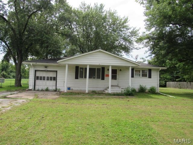 This 2-bedroom, 1-bath home sits on a spacious .61-acre lot and offers plenty of potential. A great fixer-upper opportunity for investors or first-time homebuyers looking to make a home their own. Bring your ideas and make this property shine! Sold as is. Seller to make no repairs.