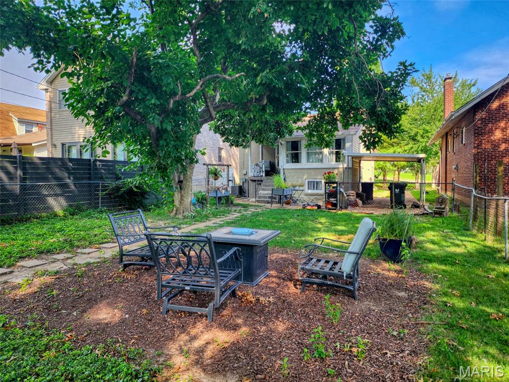 S Forest Park Hills - Residential