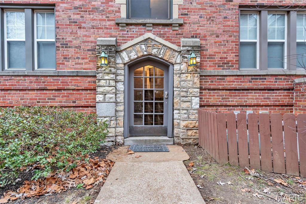 Available November 1. Affordable luxury living in the heart of Clayton! Completely renovated 6 unit building, includes hardwood flooring throughout, custom kitchen with espresso cabinets, subway tile backsplash, custom granite countertops, island with additional cabinetry and USB port, stainless steel appliances, and newly updated bath with marble tub surround and marble flooring. Expansive living room and formal dining area - perfect for guests! Fantastic closet and storage space including double hanging master closet, second bedroom closet, linen closet in hallway and walk-in hall closet with washer and dryer - included in unit! Fantastic open floor plan with bedrooms perfectly situated away from the main living areas, conveniently separated by a hallway and full bath. Designated parking spaces available. Located in sought after Clayton school district. Corner unit.
