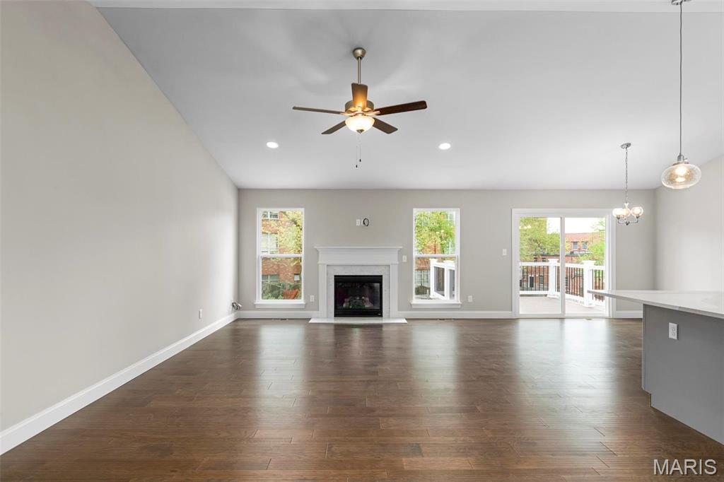 Bella Terra - Residential