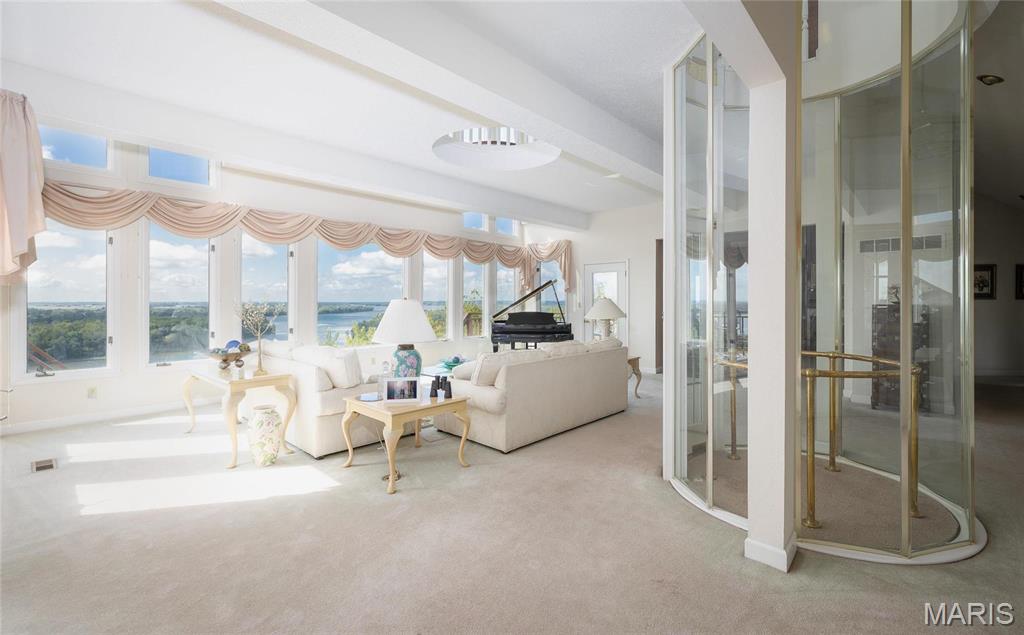 Not In A Subdivision - Commercial Sale