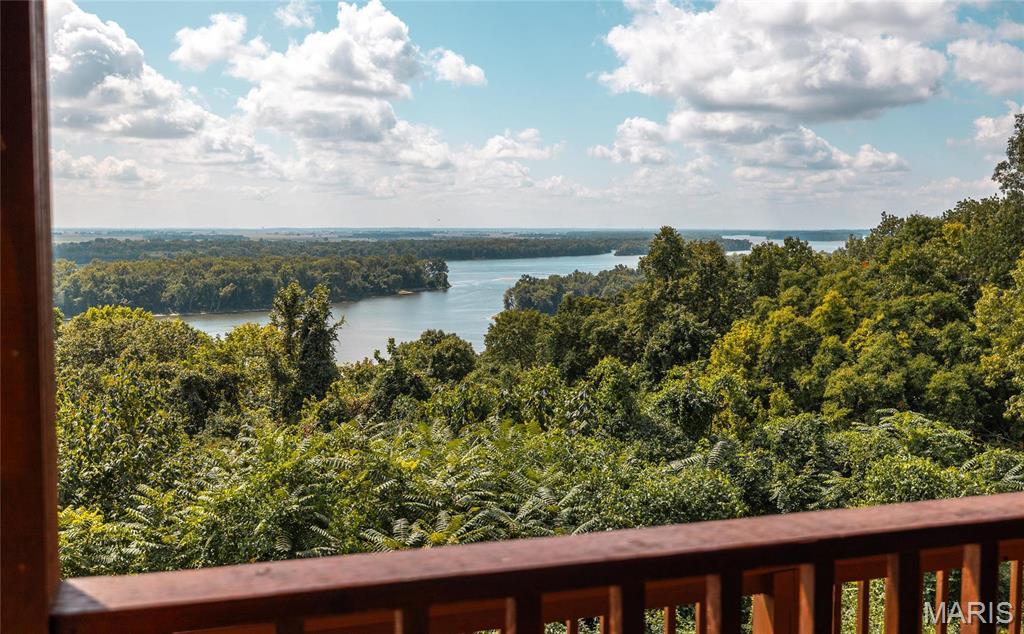 Not In A Subdivision - Commercial Sale