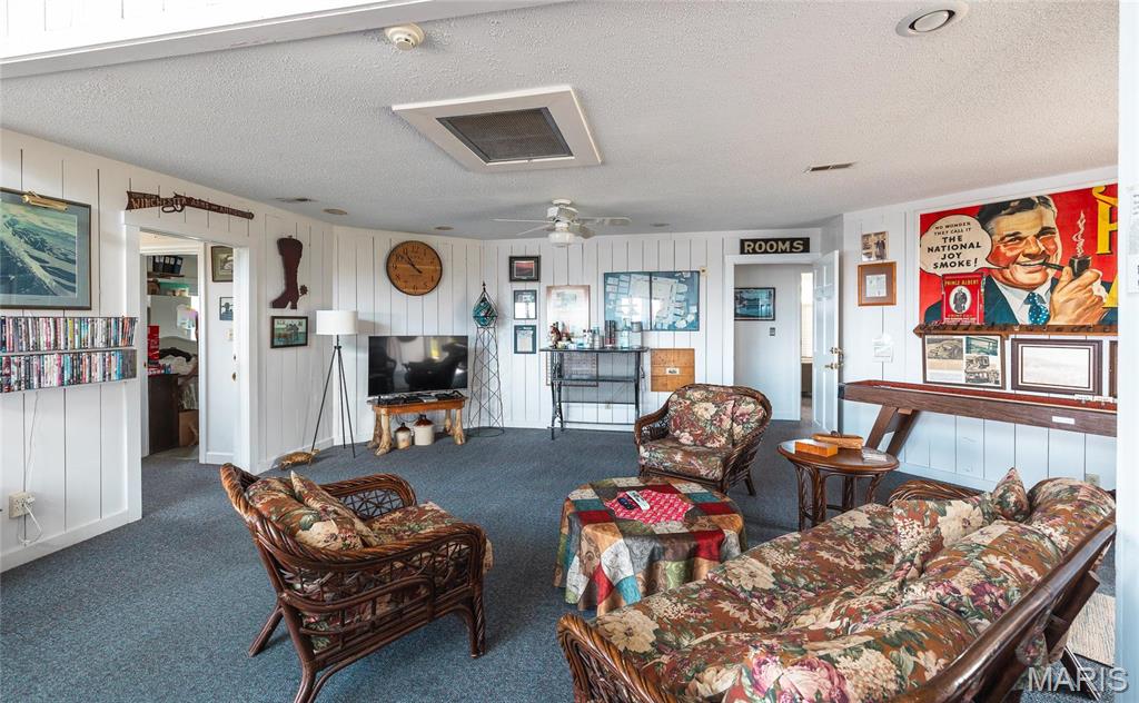 Not In A Subdivision - Commercial Sale